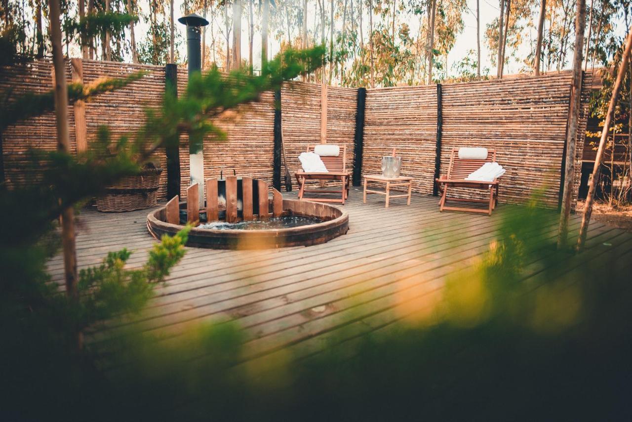 Tripanko Lodge & Bungalows Пичилему Экстерьер фото